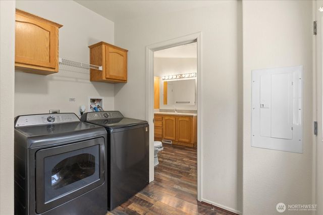 2459 Wells Way, Camano Island, WA 98282