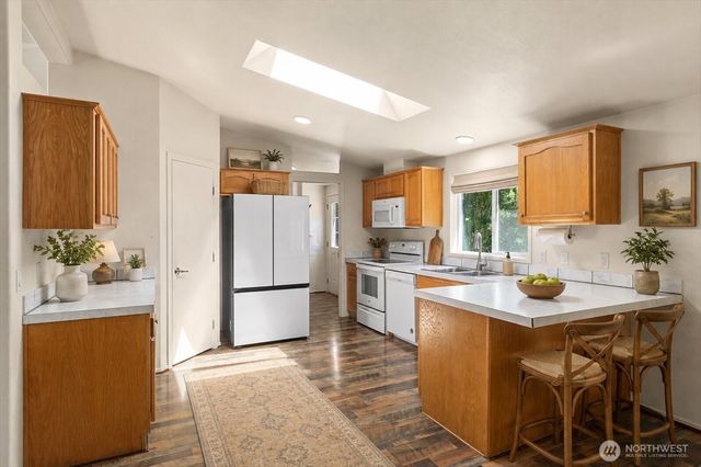 2459 Wells Way, Camano Island, WA 98282