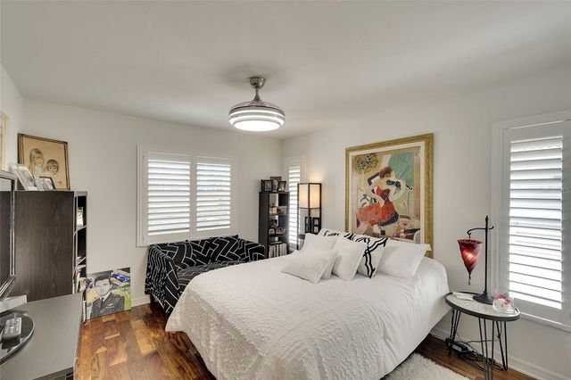 5803 GARDEN LAKES DRIVE, Bradenton, FL 34203