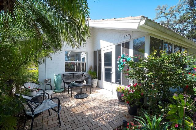 5803 GARDEN LAKES DRIVE, Bradenton, FL 34203