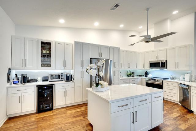 5803 GARDEN LAKES DRIVE, Bradenton, FL 34203