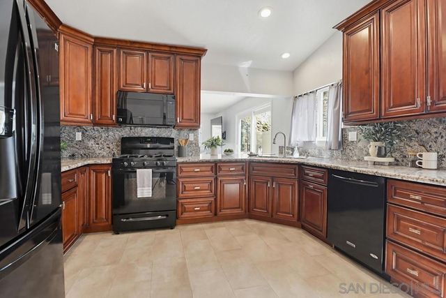 10459 Santana Street, Santee, CA 92071