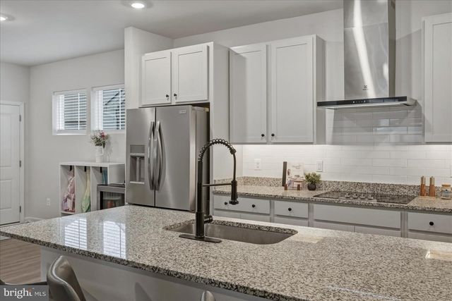 1311 FOAL ST, Ranson, WV 25438