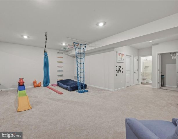 1311 FOAL ST, Ranson, WV 25438