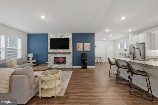 1311 FOAL ST, Ranson, WV 25438