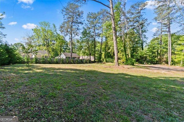 2061 Shady Lane, Tucker, GA 30084