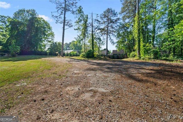 2061 Shady Lane, Tucker, GA 30084