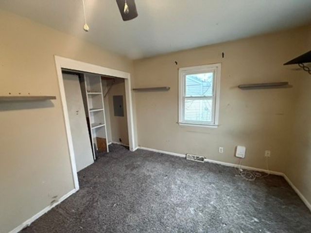 1820 E 25th Street, Des Moines, IA 50317