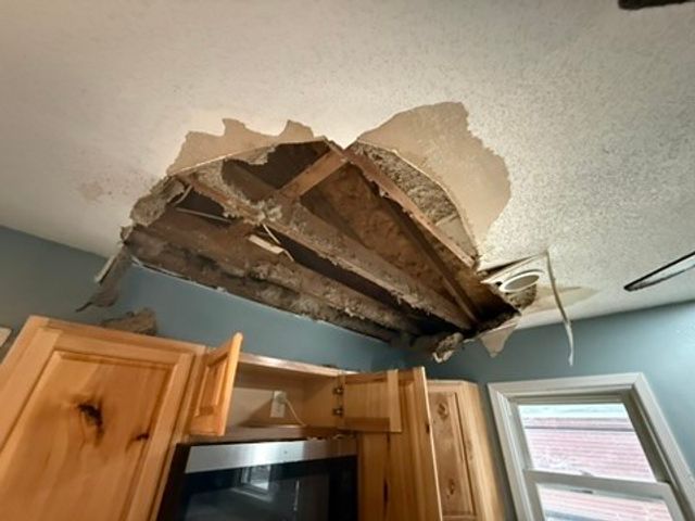 1820 E 25th Street, Des Moines, IA 50317