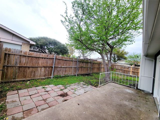 4636 Gleneagle Street, Mesquite, TX 75150