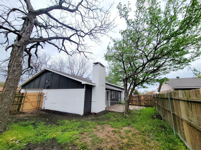 4636 Gleneagle Street, Mesquite, TX 75150