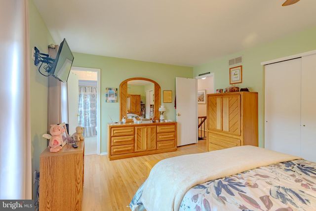 19 DEVONSHIRE CT, Sicklerville, NJ 08081