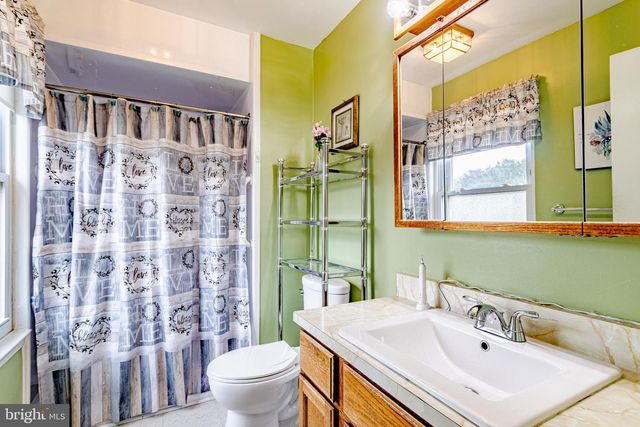 19 DEVONSHIRE CT, Sicklerville, NJ 08081