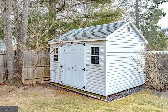 19 DEVONSHIRE CT, Sicklerville, NJ 08081