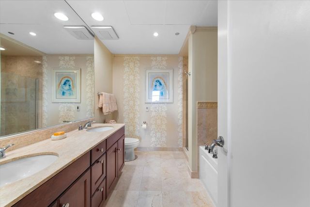 310 S Michigan Avenue 1500, Chicago, IL 60604