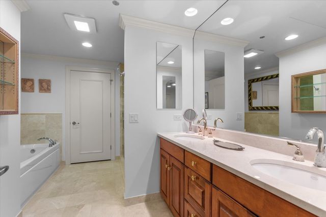 310 S Michigan Avenue 1500, Chicago, IL 60604