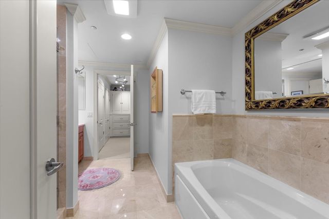 310 S Michigan Avenue 1500, Chicago, IL 60604