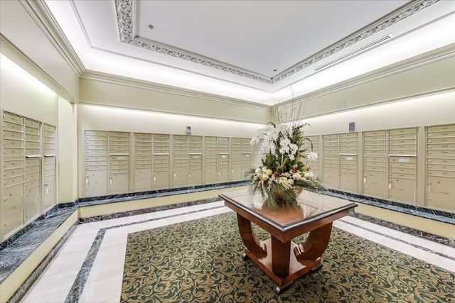 310 S Michigan Avenue 1500, Chicago, IL 60604