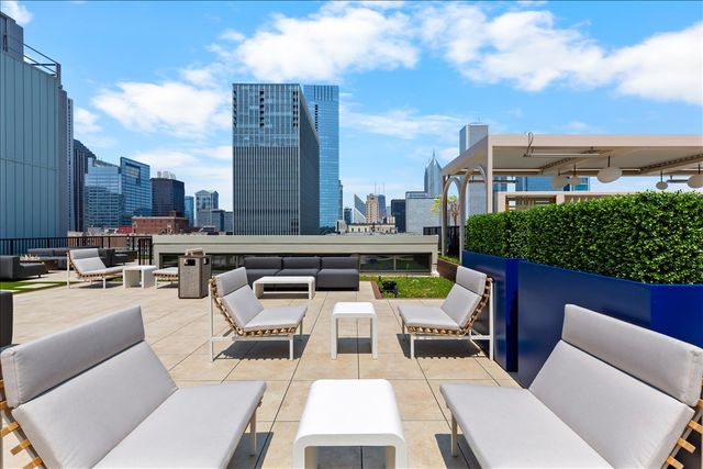 310 S Michigan Avenue 1500, Chicago, IL 60604