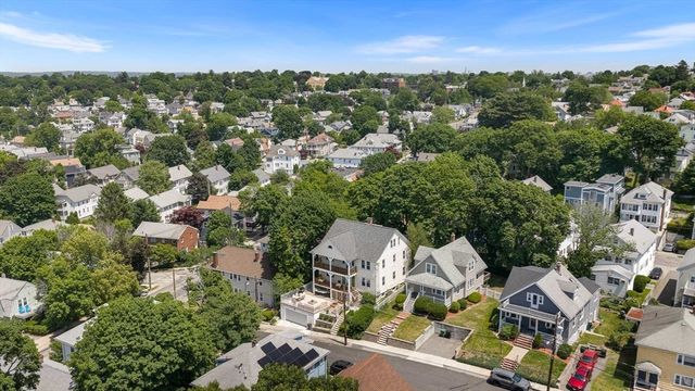 8-10 York Avenue 10, Watertown, MA 02472