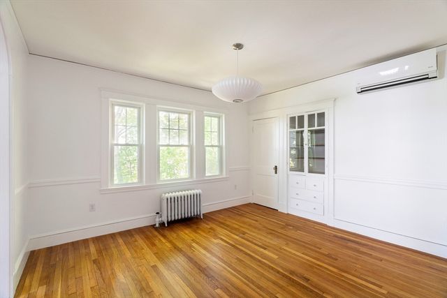 8-10 York Avenue 10, Watertown, MA 02472