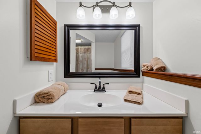 41 Peregine Court, West Lafayette, IN 47906