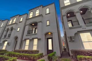 2716 Freund Street, Houston, TX 77003