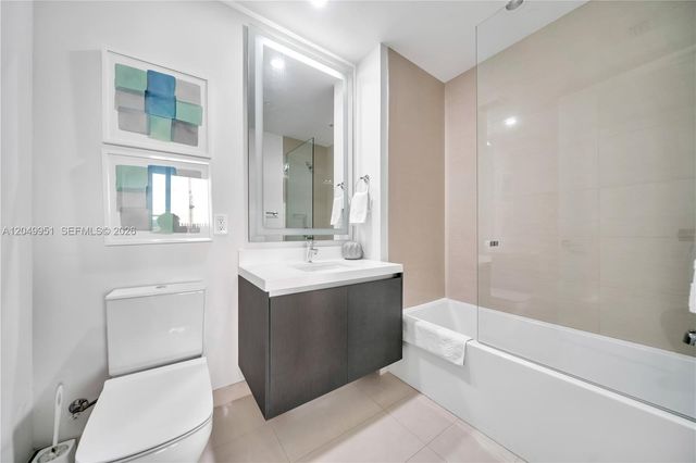 851 NE 1st Avenue Penthouse 4612, Miami, FL 33132
