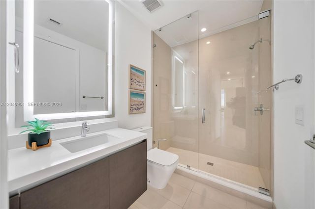 851 NE 1st Avenue Penthouse 4612, Miami, FL 33132
