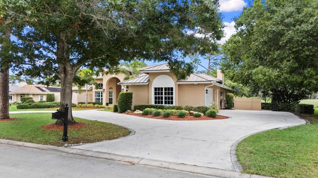 7310 Reserve Creek Drive, Port St. Lucie, Port St Lucie, FL 34986