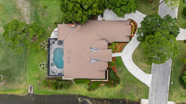 7310 Reserve Creek Drive, Port St. Lucie, Port St Lucie, FL 34986