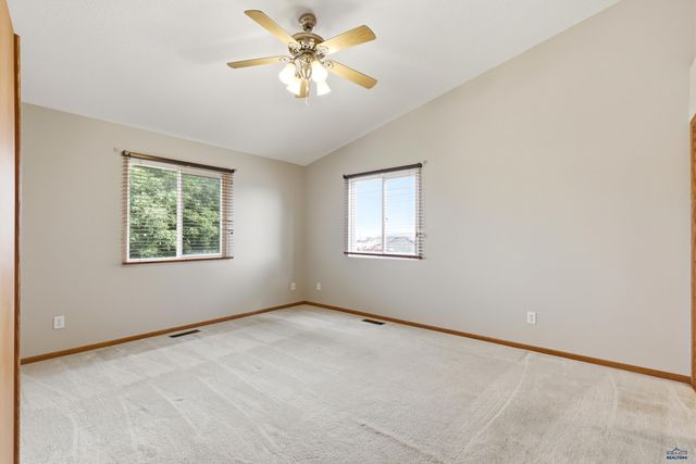 2511 MERLOT DR, Rapid City, SD 57701