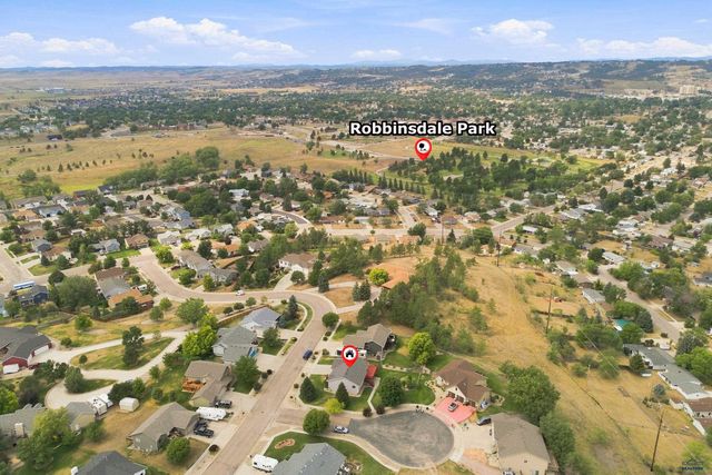 2511 MERLOT DR, Rapid City, SD 57701