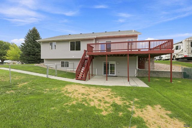 2511 MERLOT DR, Rapid City, SD 57701