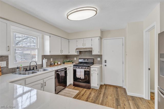 1010 Brookpoint Drive, Medina, OH 44256