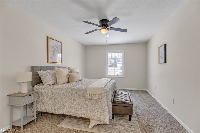 1010 Brookpoint Drive, Medina, OH 44256