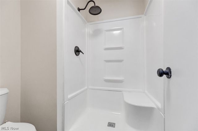 1010 Brookpoint Drive, Medina, OH 44256