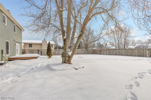 1010 Brookpoint Drive, Medina, OH 44256