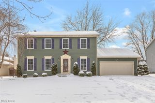 1010 Brookpoint Drive, Medina, OH 44256