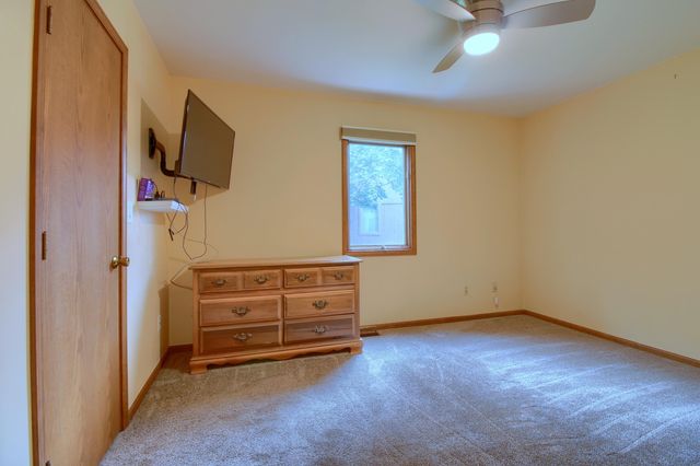 623 Echo Court, Saline, MI 48176