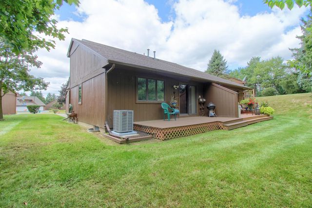 623 Echo Court, Saline, MI 48176