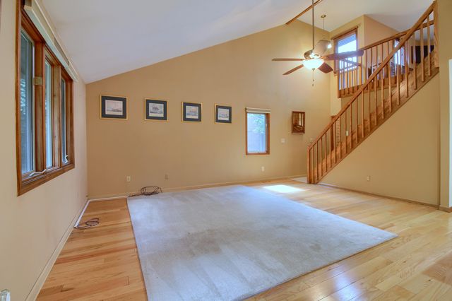623 Echo Court, Saline, MI 48176