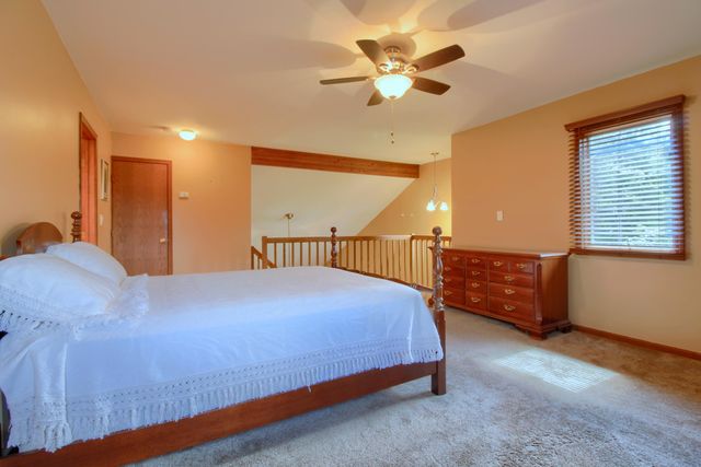 623 Echo Court, Saline, MI 48176