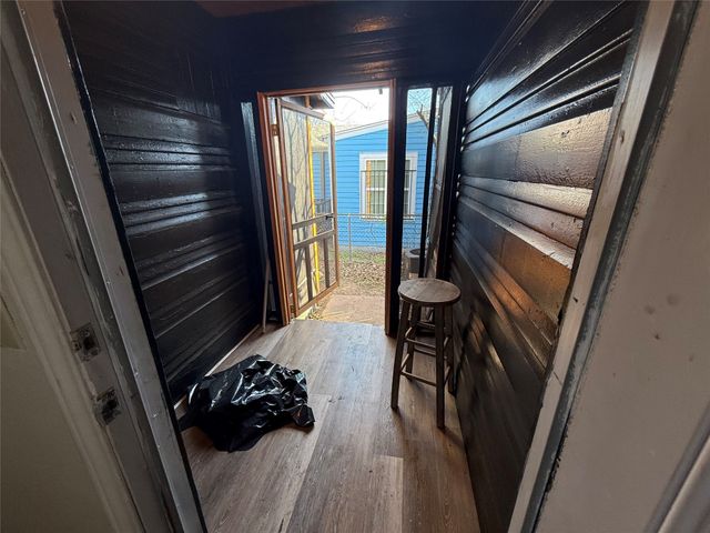 2912 Frazier Street, Dallas, TX 75210