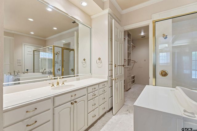 7050 Walden Drive, Tyler, TX 75703