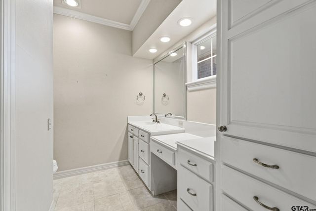 7050 Walden Drive, Tyler, TX 75703