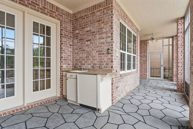 7050 Walden Drive, Tyler, TX 75703