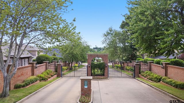7050 Walden Drive, Tyler, TX 75703