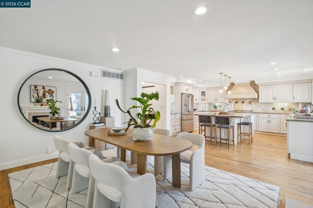 2324 Stewart Ave, Walnut Creek, CA 94596