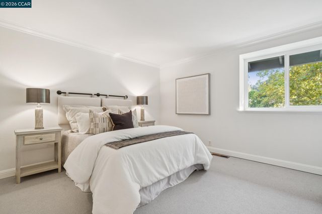 2324 Stewart Ave, Walnut Creek, CA 94596
